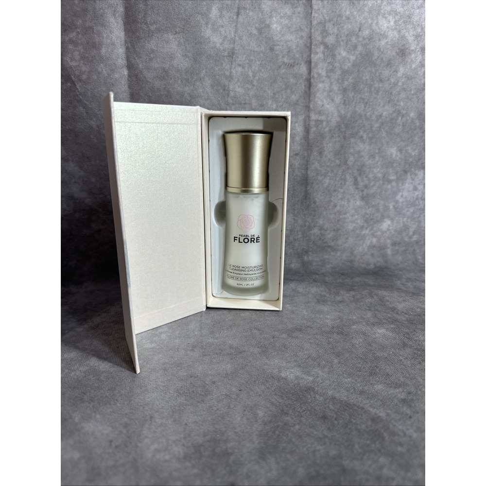 GENUINE‎ Pearl de Flore Le Rose Moisturizing Cleansing Emulsion